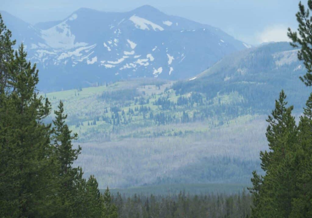 Yellowstone mountain